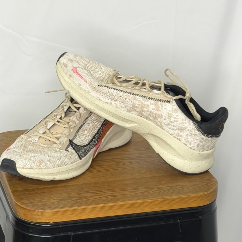 Nike Women’s SuperRep Go 3 FlyKnit Next Nature